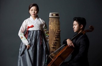 Duet performiong South Korean music
