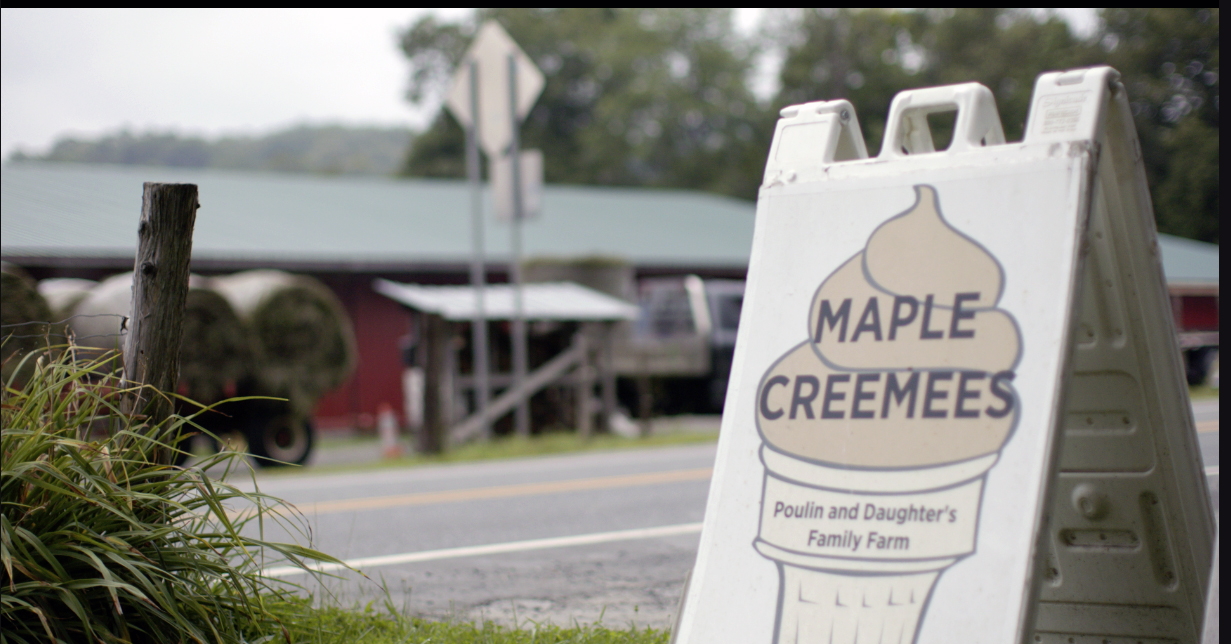 maple creemees sign
